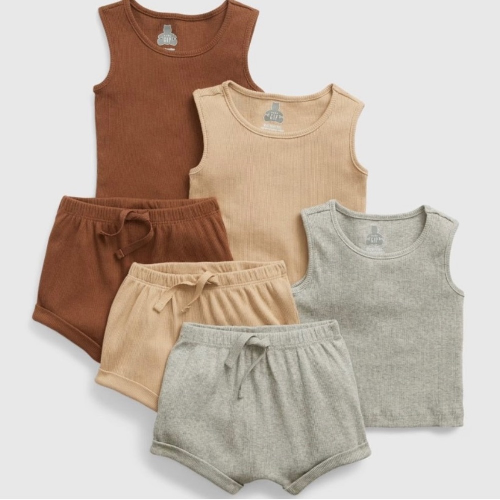 GAP Baby 100% Organic Cotton First Favorites Outfit Set (3-Pack)